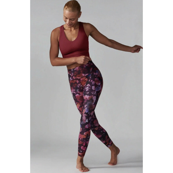 Athleta Salutation Stash Pocket II Printed Tight, Dappled Bloom Sz. XXS MSRP $98 - Picture 2 of 4